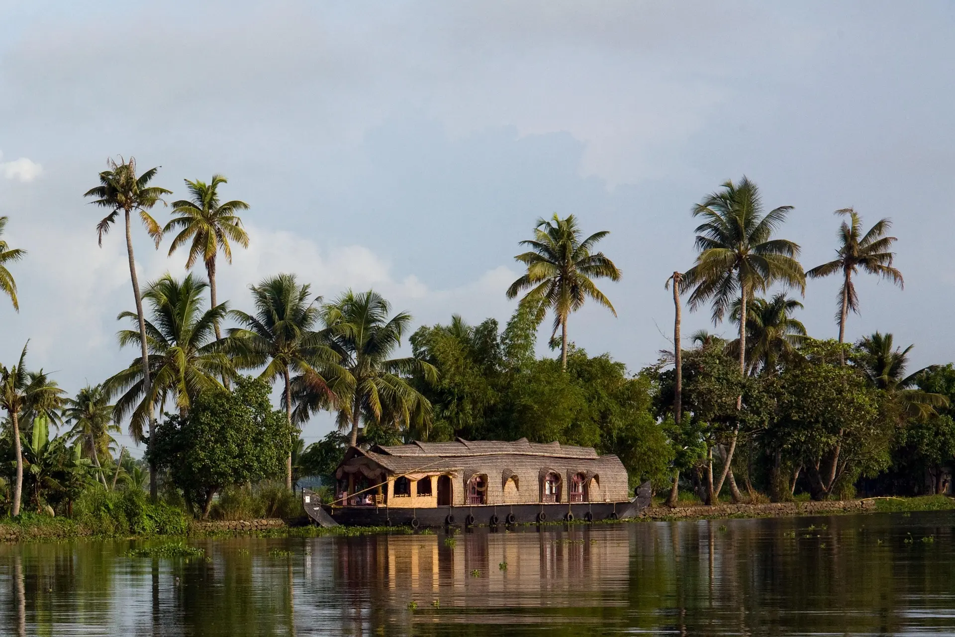 Group enjoying houseboat in Kerala during 2026 tour